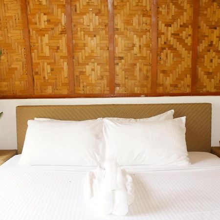 ג'נרל לונה Tropical Temple Siargao Resort מראה חיצוני תמונה
