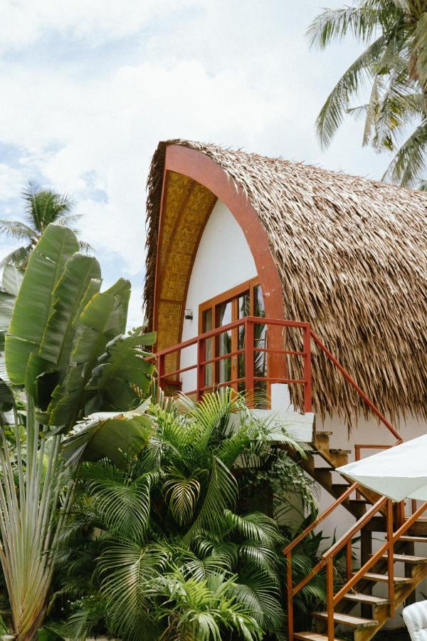 ג'נרל לונה Tropical Temple Siargao Resort מראה חיצוני תמונה